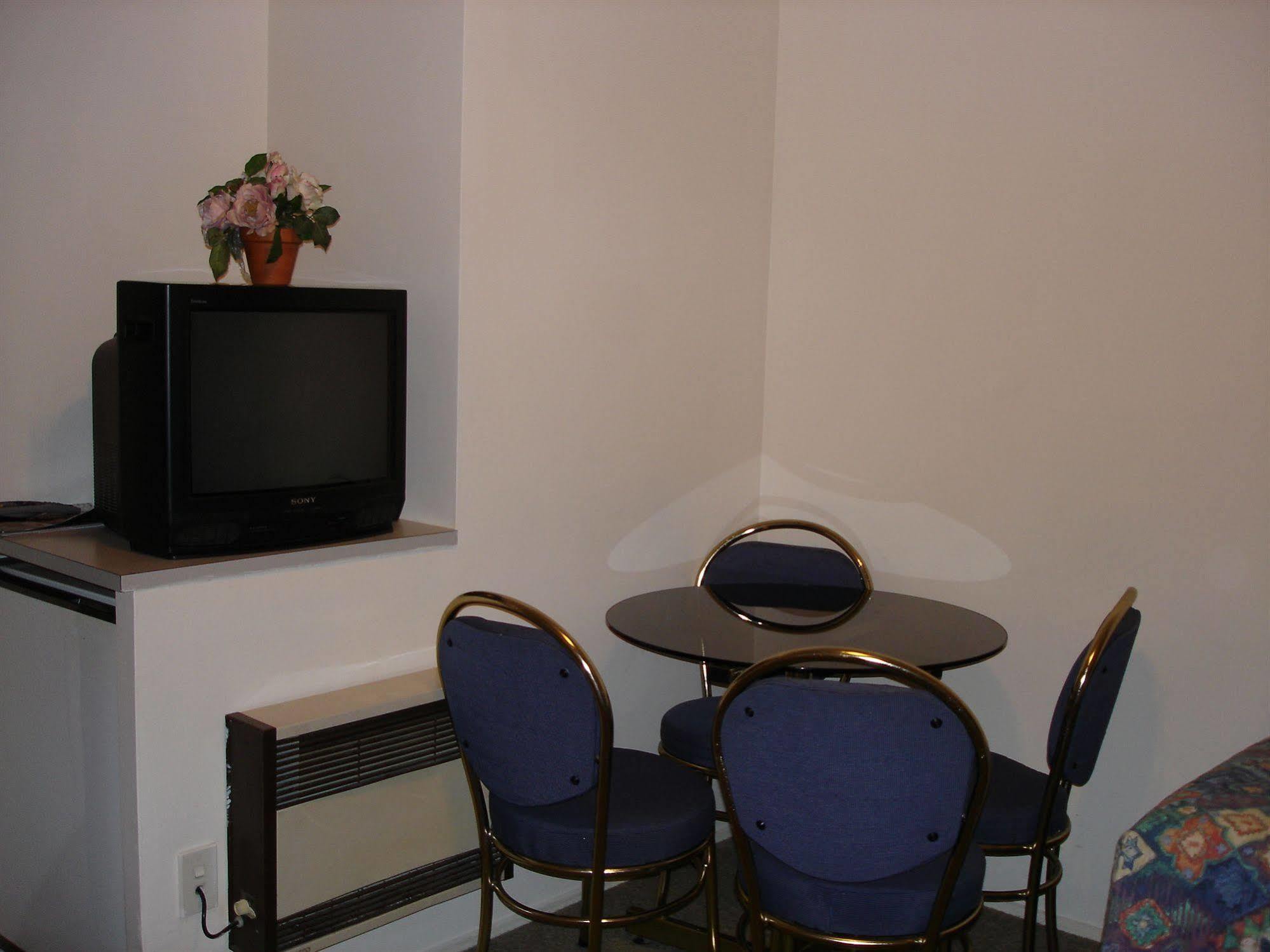 Adelaide Motel Веллингтон Экстерьер фото